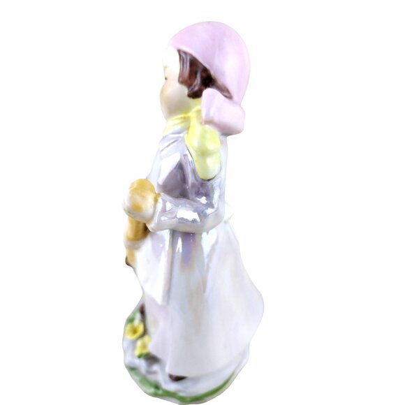Vintage Morrison Porcelain Girl Figurine Sweeping with Broom Lusterware Finish - Picture 9 of 12